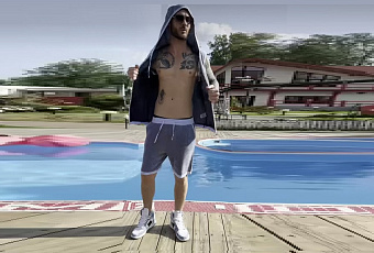 «Концы в воду»: из-за стриптиза Тиграна Салибекова у бассейна шоу «Дом-2» могут закрыть