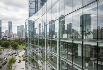 Российские ученые создали прозрачные солнечные панели для окон зданий