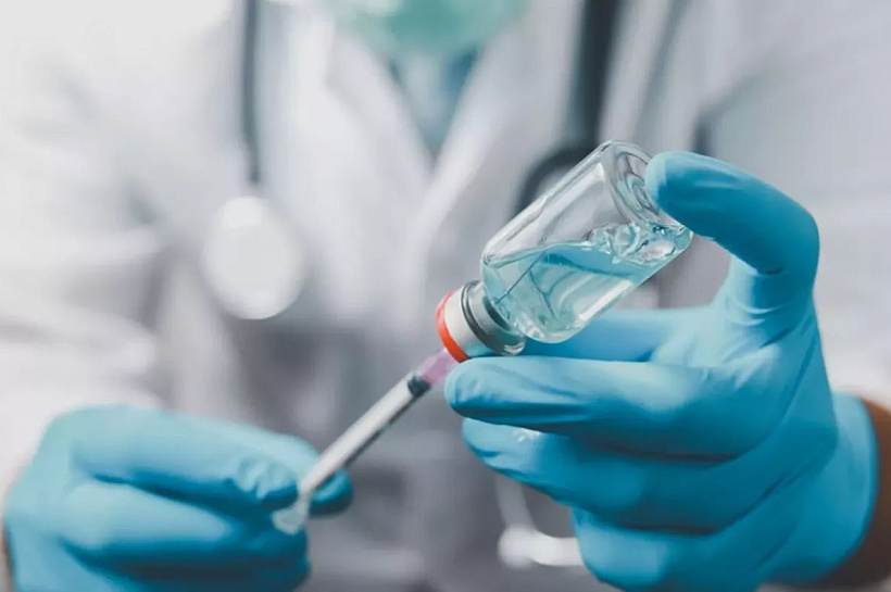 Лечение рака отечественной мРНК-вакциной начнется в России осенью