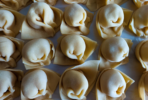 Российский предприниматель придумал автомат по продаже горячих пельменей