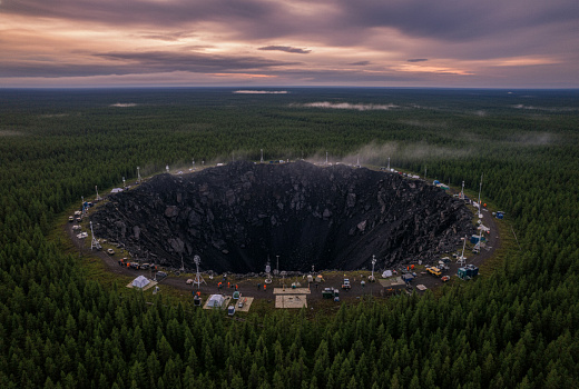 Загадочный кратер в Сибири сводит с ума приборы и убивает животных