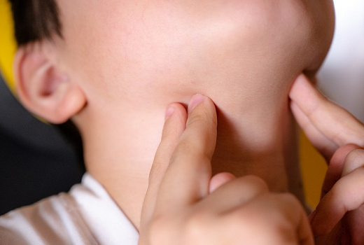 Больше никакой ангины: два способа закаливания горла