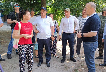Глава Адыгеи посетил Генический район Херсонской области, над которым республика взяла шефство