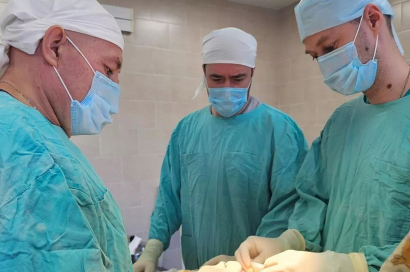 В Лабинске провели первую плановую операцию по эндопротезированию сустава