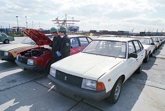 «Москвич» по-китайски: автоэксперт рассказал, какой автомобиль советского бренда будут выпускать на бывшем заводе Renault