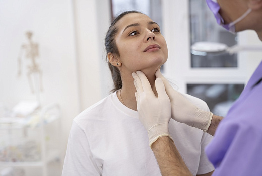 Пять признаков того, что вам надо срочно проверить щитовидную железу 