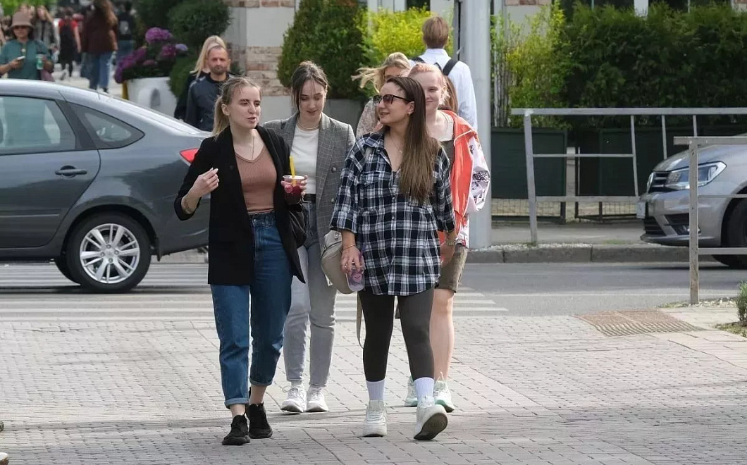 79% краснодарцев считают себя счастливыми, показал опрос SuperJob