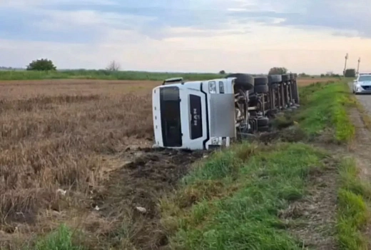 В Крымском районе в ДТП погиб водитель грузовика
