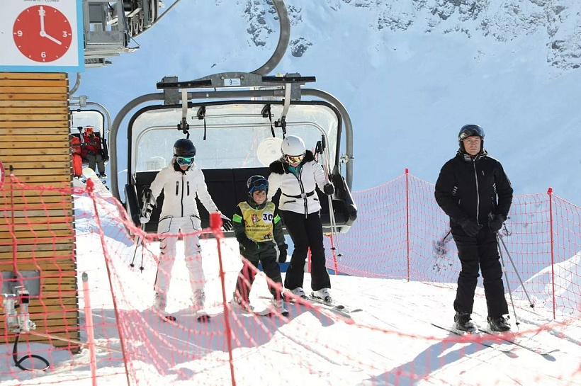 Горнолыжный сезон в Сочи завершится с майскими праздниками на «Красной Поляне»