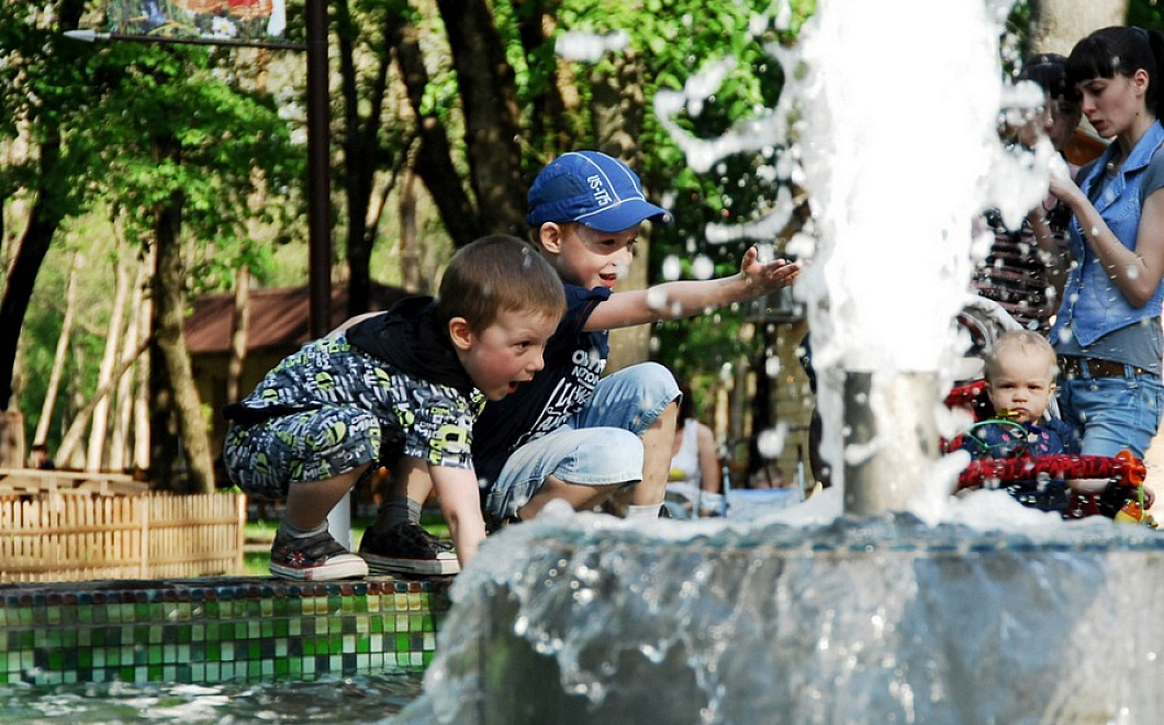 С начала года около 300 молодых семей Краснодарского края получили субсидии на улучшение жилищных условий