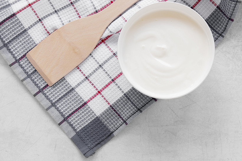 Без жиров и вреда: чем полезна обезжиренная сметана