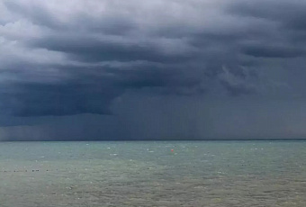 Штормовое предупреждение объявлено в Сочи 18-19 сентября из-за ливней