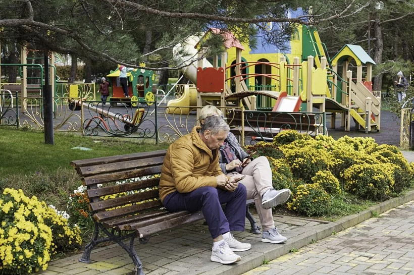 Число вакансий для пенсионеров в административной сфере на Кубани выросло на 168%