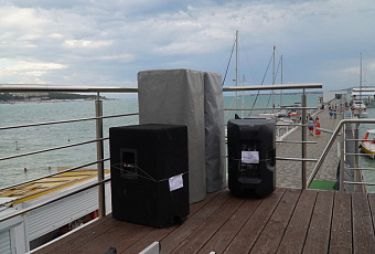 В центре Геленджика избавились от раздражающей «кричащей» рекламы