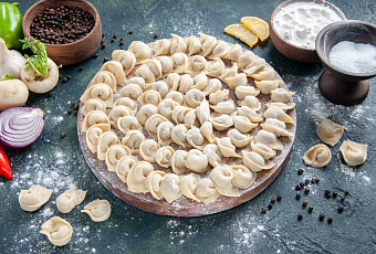 Никаких витаминов и минералов: пельмени навредят ЖКТ