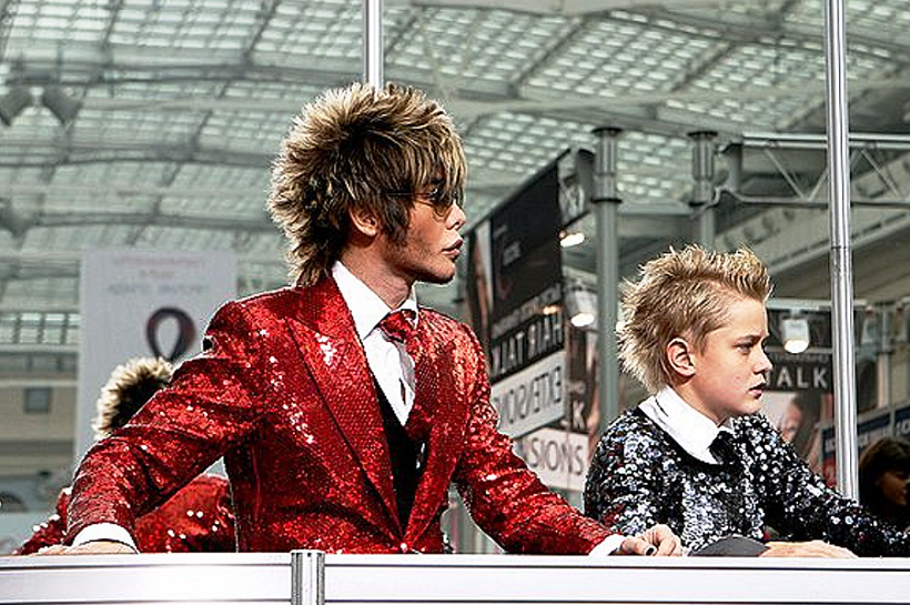 Стыдная тайна: стало известно, куда пропал «сын» поющего стилиста Сергея Зверева