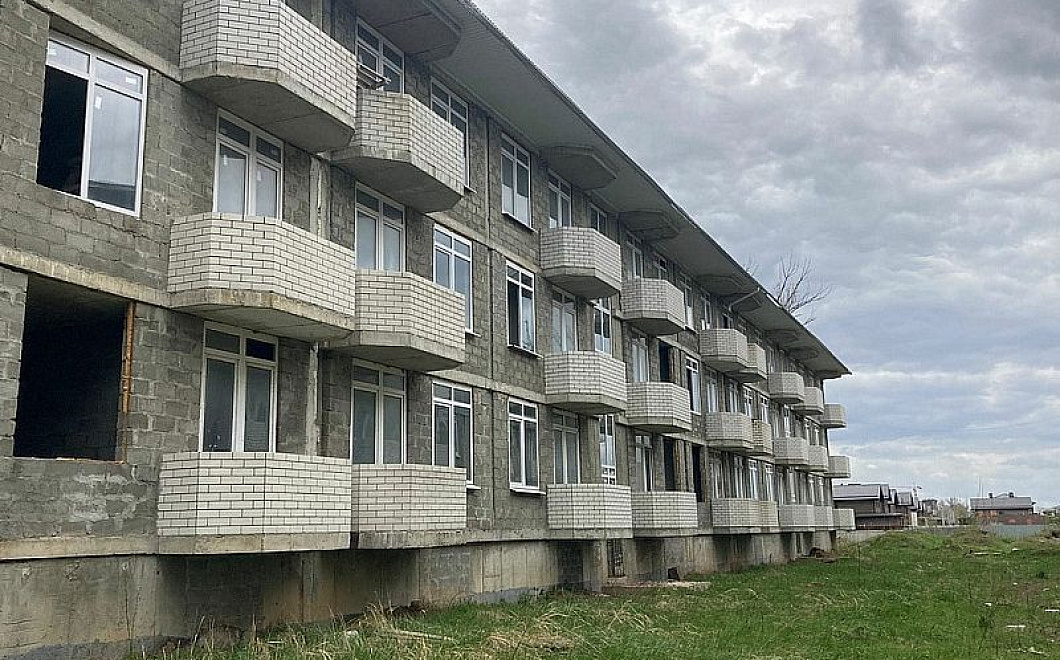 В 2022 году квартиры или деньги получили 15 тысяч обманутых российских дольщиков