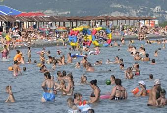 На каких курортах Краснодарского края самая теплая вода в море