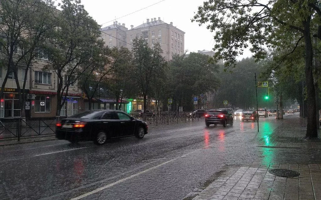 Ливни, грозы и сильный ветер: пятница принесет на Кубань непогоду