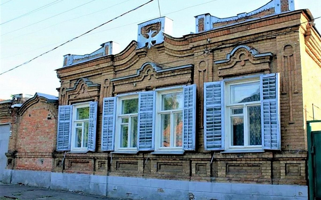 В Ейске два старинных здания включили в реестр объектов культурного наследия
