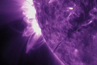 На Солнце выходит новая «королева»: активная область сменит рекордсменку 4366