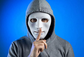 МВД предупредило о мошенниках, предлагающих списать долги через МФЦ