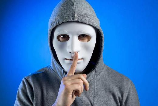 МВД предупредило о мошенниках, предлагающих списать долги через МФЦ