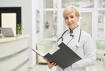 Когда кожа и белки глаз желтеют: как распознать желтуху