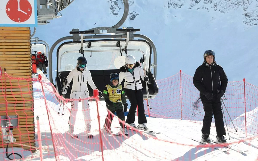 Курорты Сочи возглавили рейтинг популярности у горнолыжников России