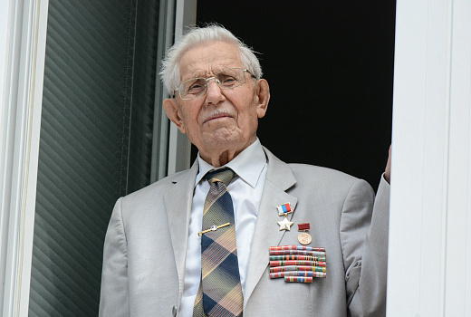 Павел Сюткин: «Пока бьется сердце, буду служить Родине»