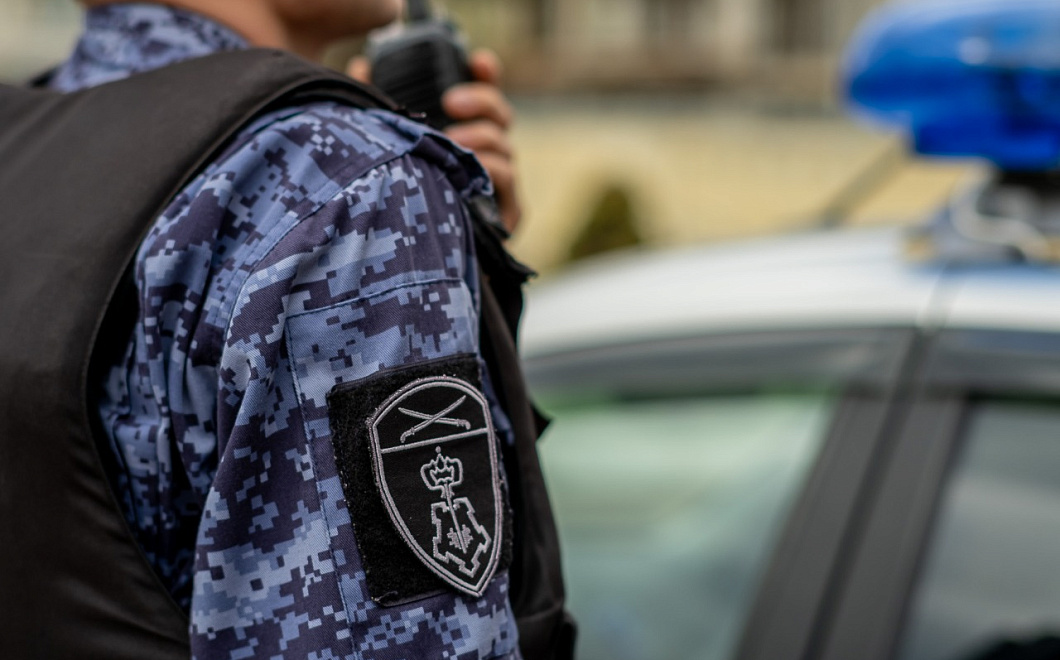 Сотрудники Росгвардии в Сочи проведут инструктаж арендаторам пляжей на случай нештатных ситуаций