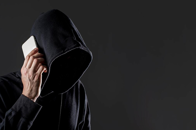 Пенсионер из Краснодара перевел мошенникам 3,6 миллиона рублей после звонка лже-сотрудников ФСБ