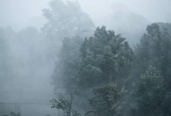 Мощные ливни, град и шквалистый ветер: в Сочи на 22 и 23 июля объявлено штормовое предупреждение