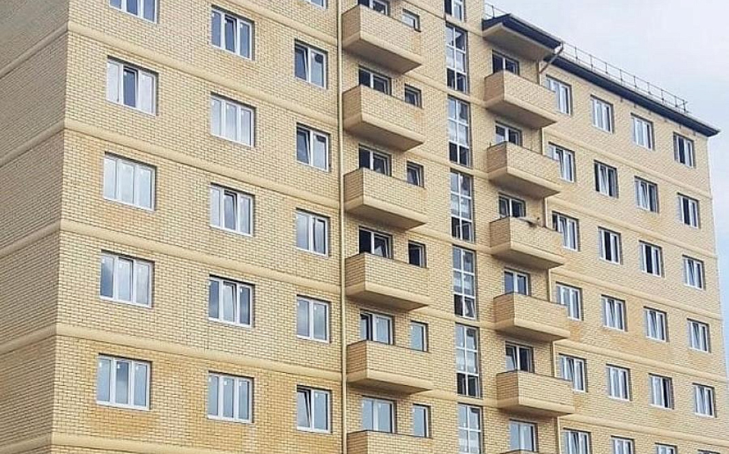 Два аварийных дома расселяют по нацпроекту в Тихорецком районе 