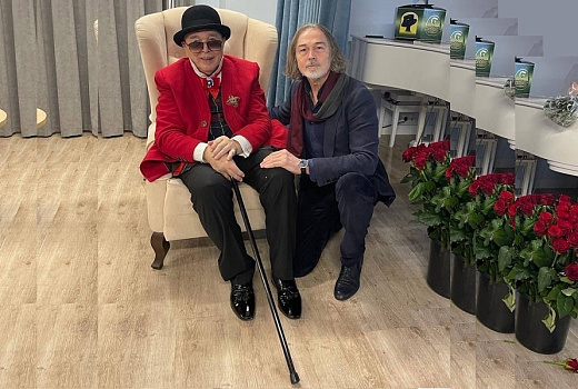 Звезды требуют эксгумировать захороненные останки Красного Диора – Вячеслава Зайцева