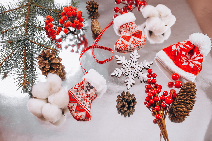 Краснодарцы планируют потратить на новогодние украшения в среднем 4500 рублей