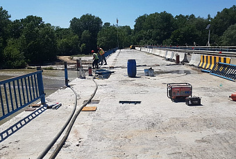 В Краснодарском крае ремонтируют шесть мостов и один путепровод благодаря дорожному нацпроекту