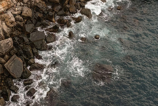 Пляж «Васили» в Севастополе признали самым опасным из-за обвалов