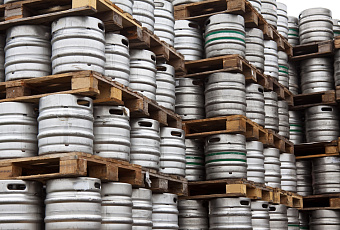 В краснодарском баре изъяли более 10 тысяч литров немаркированных напитков