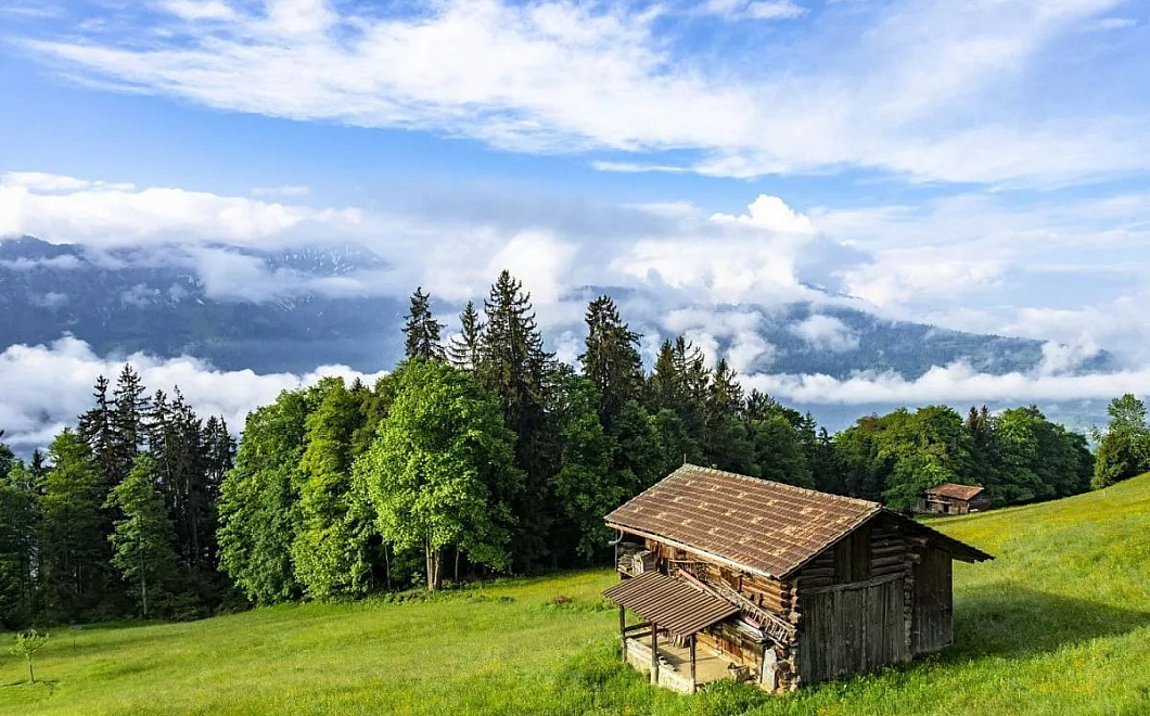 Учителя в селах смогут купить жилье за один процент стоимости
