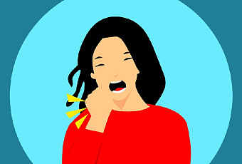 Если это происходит с вами каждый месяц, срочно обратитесь к врачу