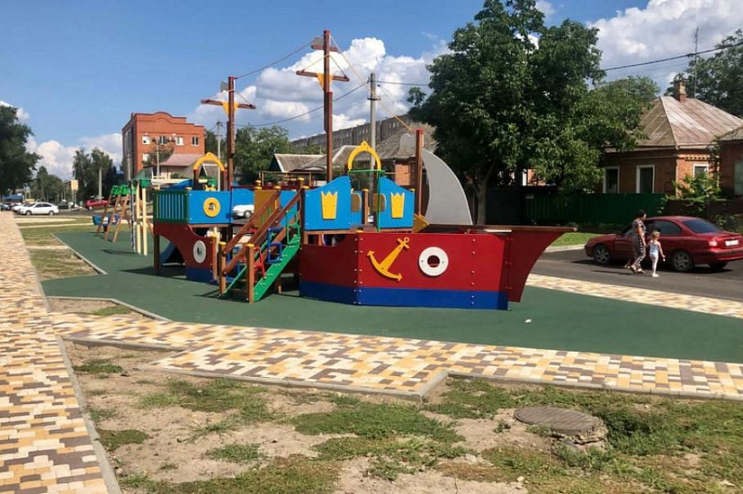Улицу Красную в Кропоткине благоустроили на 82%