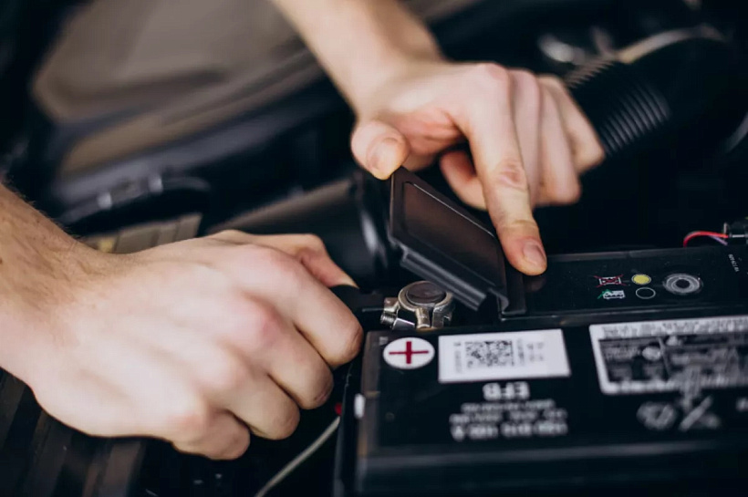 Япония научилась извлекать 90% лития из старых аккумуляторов электромобилей, опередив план на 2030 год