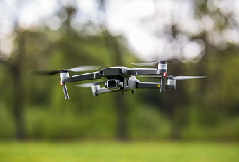 Студенты МАИ создали ударопрочные и недорогие пропеллеры для FPV-дронов из стеклоткани
