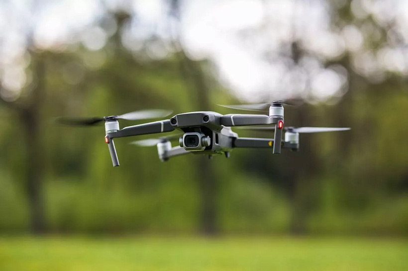 Студенты МАИ создали ударопрочные и недорогие пропеллеры для FPV-дронов из стеклоткани