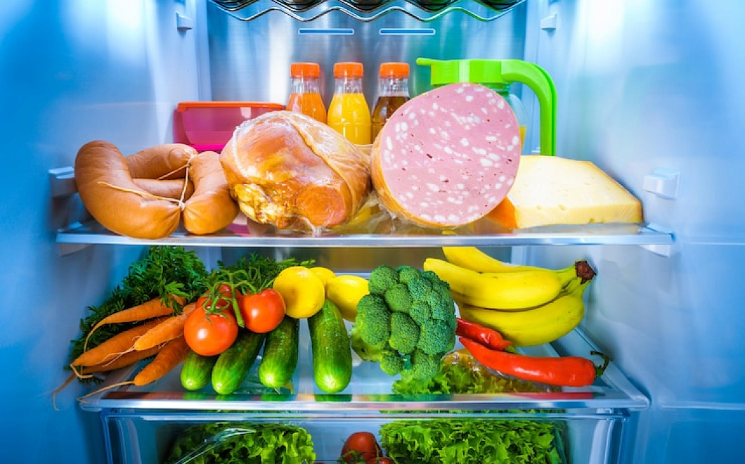 Хорошая хозяйка продукты не выбрасывает: как избежать пищевых отходов