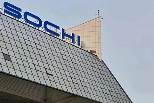 Аэропорт Сочи возобновил обслуживание рейсов