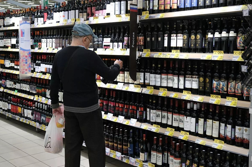 Краснодарцы стали чаще покупать безалкогольные напитки и мясо птицы