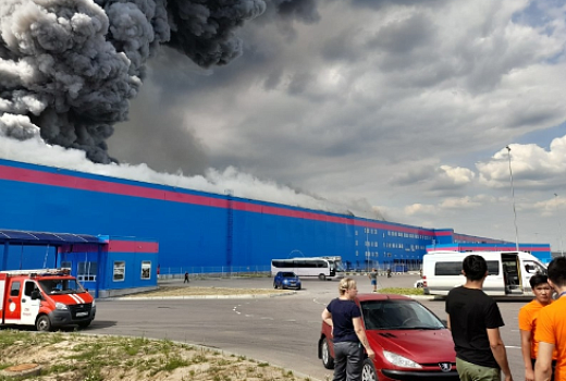 В Ozon сообщили о судьбе заказов со сгоревшего склада в Подмосковье