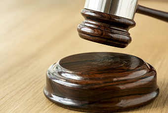 Житель Анапы приговорен к году колонии за нанесение тяжкого вреда шампуром во время застолья